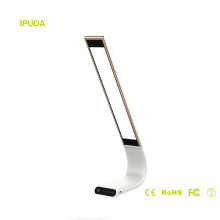 Lampe de table rechargeable flexible lampe de table à gradation continue pour éclairage LED pour ordinateur portable à clipser